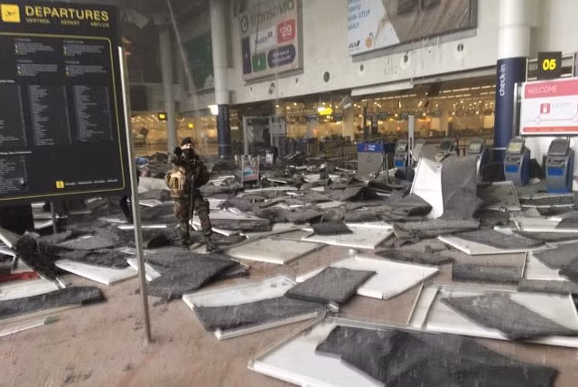 Brussels tan hoang sau 5 vụ đánh bom đẫm máu ảnh 2