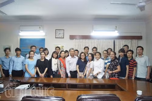 Sinh viên Việt Nam tại Ấn Độ kỷ niệm 85 thành lập Đoàn ảnh 3