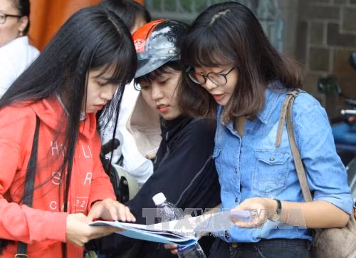 Nội dung thi THPT quốc gia 2016 chủ yếu là chương trình lớp 12 ảnh 1