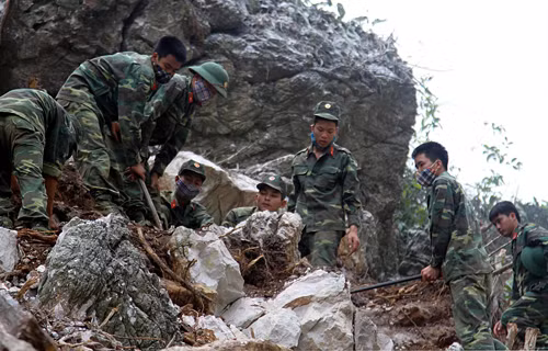Phát huy truyền thống “Mở đường thắng lợi” ảnh 1