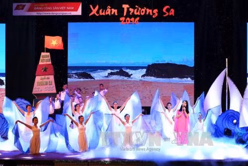 Đặc sắc chương trình nghệ thuật “Xuân Trường Sa” ảnh 1
