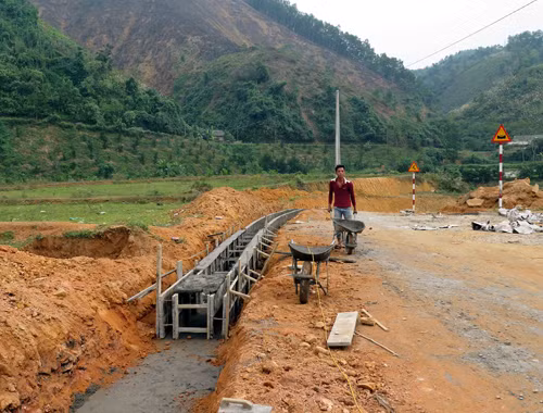 Nông thôn mới dần hiện hữu tại vùng khó ảnh 1