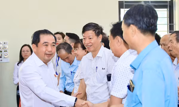Bí thư Hà Nội: Quy hoạch sông Hồng được thực hiện thận trọng, bài bản