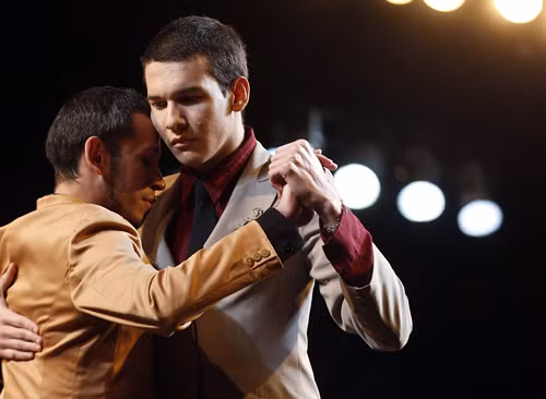 Những khoảnh khắc 'xuất thần' với vũ điệu Tango ảnh 5