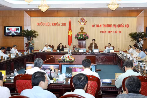 Chất vấn tại phiên họp của Ủy ban Thường vụ Quốc hội ảnh 1