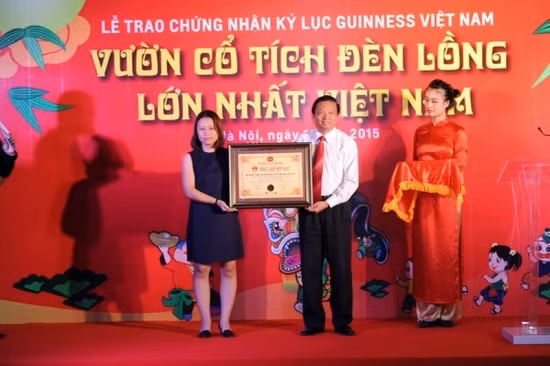 Ấm lòng thấy trẻ say mê cổ tích ảnh 4