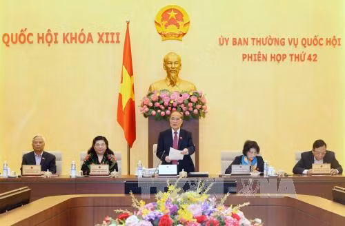 Khai mạc Phiên họp thứ 42, Ủy ban Thường vụ Quốc hội ảnh 1