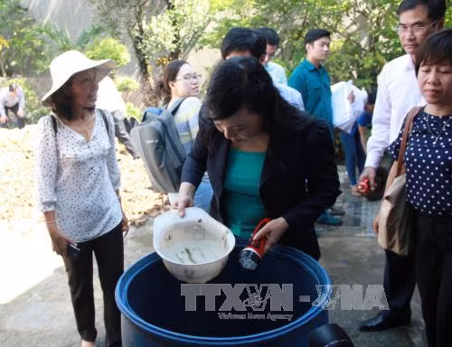 Bộ trưởng Y tế: "Không để bệnh nhi nằm gầm giường" ảnh 1