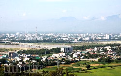 Quảng Ngãi huy động mọi nguồn lực, sớm trở thành tỉnh công nghiệp ảnh 1
