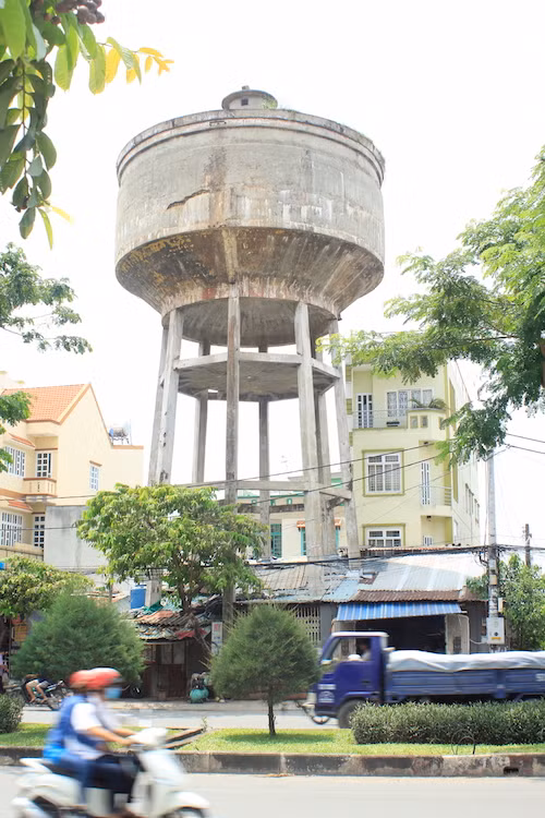 Mối nguy từ những thủy đài bỏ hoang ảnh 1