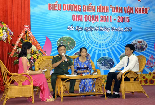 Làm dân vận theo tư tưởng của Bác ảnh 1
