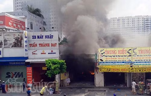 Hỏa hoạn tại quán hủ tiếu có thể do rò khí gas ảnh 1