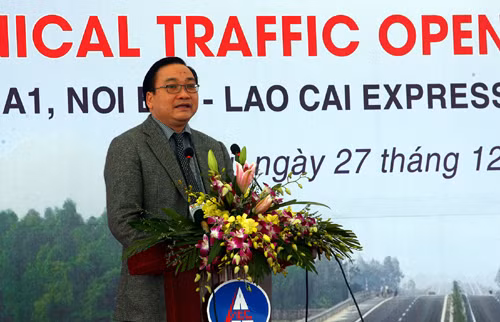 Thông xe 24 km đầu tiên cao tốc Nội Bài–Lào Cai ảnh 2