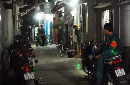 Đâm dân phòng rồi bắt cóc trẻ 2 tuổi làm con tin ảnh 1