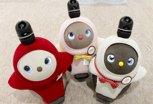 Robot Lovot của tập đoàn Groove X. Ảnh : Kyodo ​