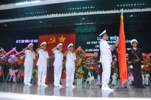 Kỷ niệm 40 năm ngày thành lập Bộ tư lệnh Vùng 5 Hải quân ảnh 2