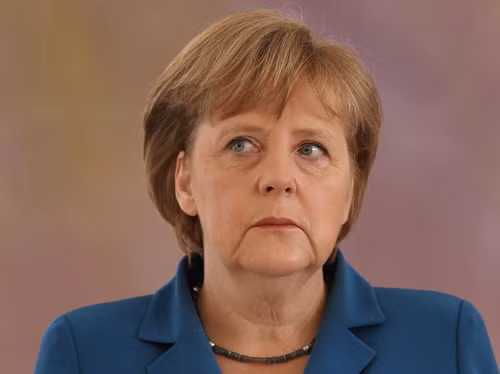 "Kỷ nguyên vàng của bà Merkel" đang khép lại ảnh 1