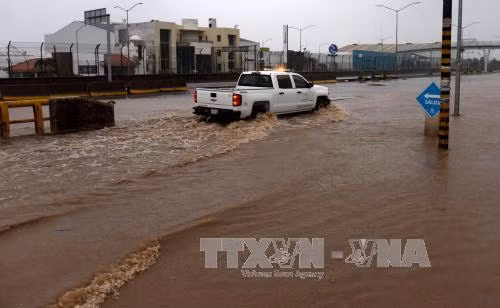Mexico cảnh giác với diễn biến thời tiết sau bão ảnh 1