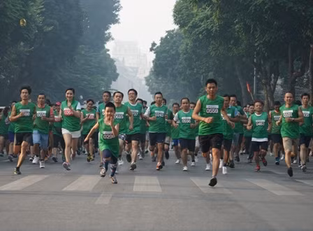 Trao học bổng cho 20 sinh viên nghèo vượt khó ảnh 1