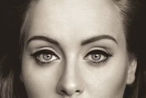 Adele trở lại làm mưa làm gió với "Hello" ảnh 1