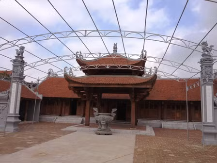 Đầu năm Tỵ đến thăm làng rắn Lệ Mật ảnh 2