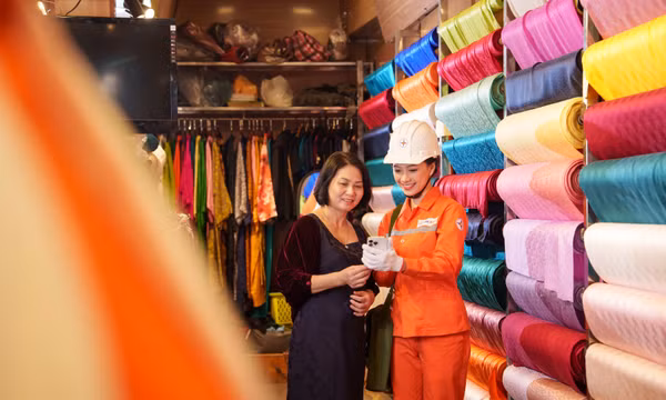 EVNHANOI đẩy mạnh chuyển đổi số, nâng trải nghiệm khách hàng