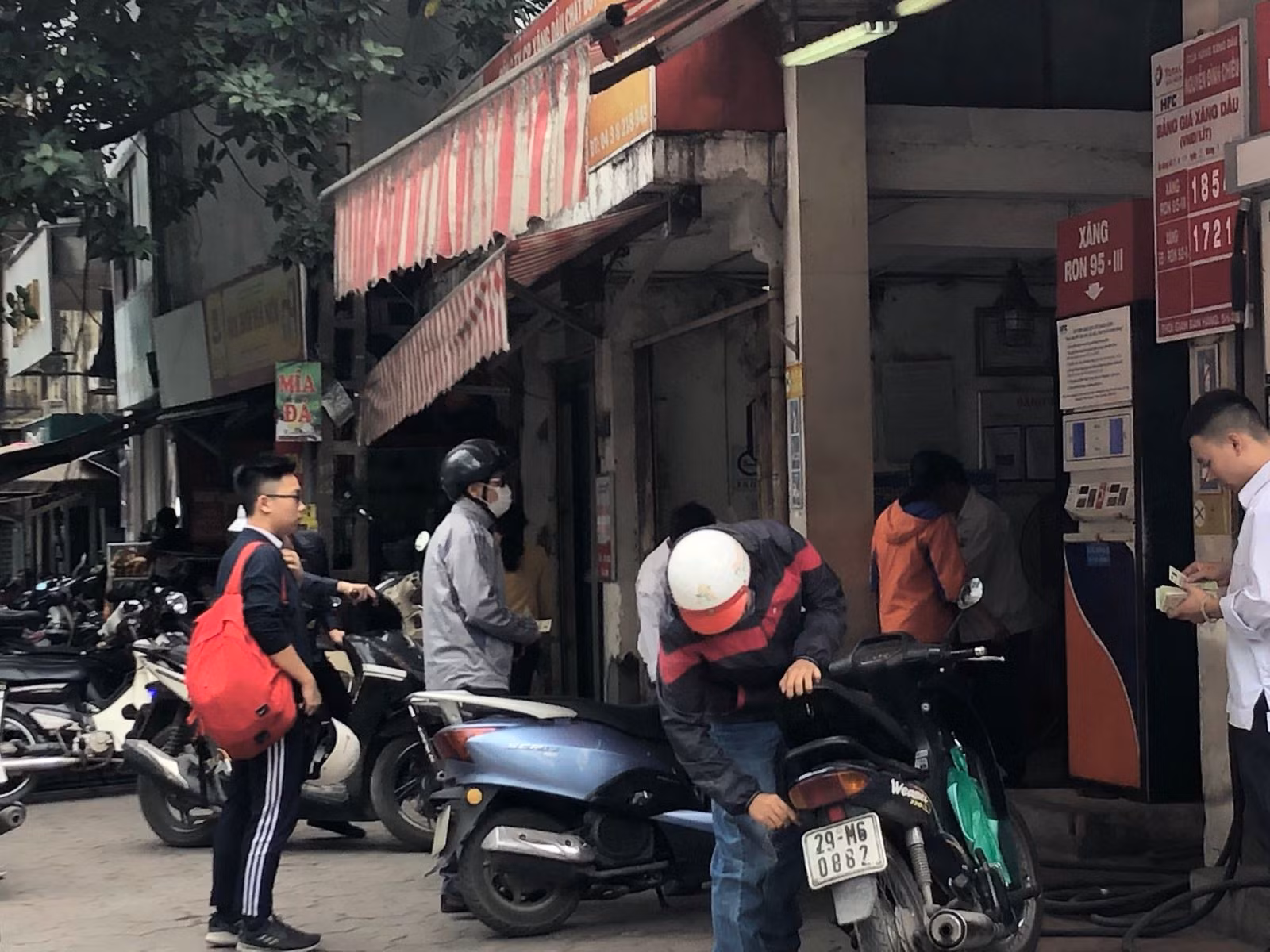 Chú thích ảnh
