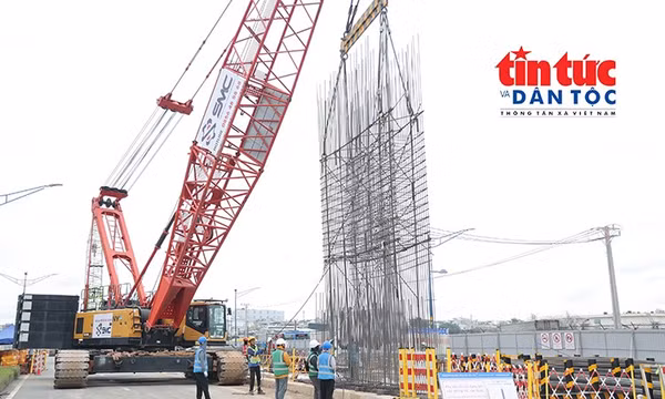 TP Hồ Chí Minh khởi động thi công tường vây ga ngầm tuyến metro số 2.