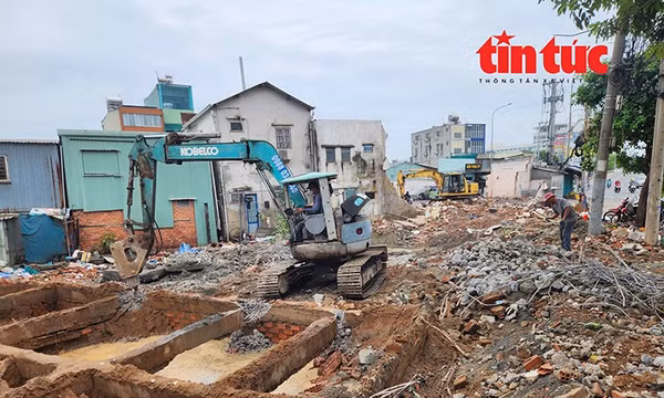 Công tác giải phóng mặt bằng trên tuyến Quốc lộ 13 đang được đẩy nhanh tiến độ.