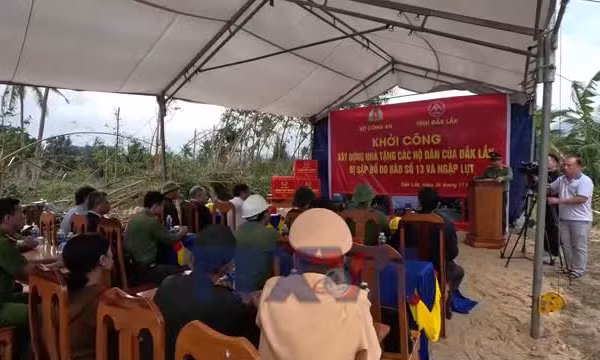 Bộ Công an khởi công 100 ngôi nhà cho vùng bão lũ miền Trung