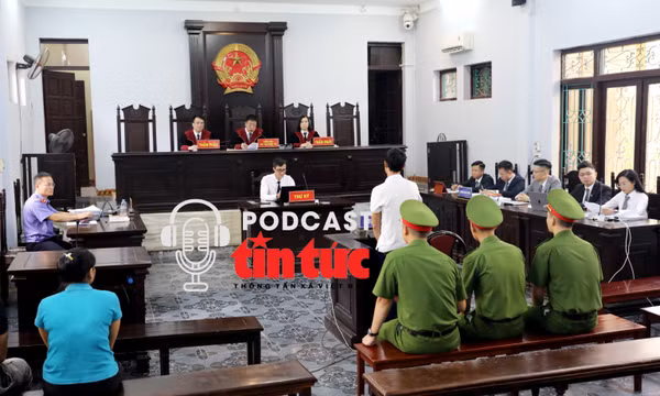 Tin nóng trong nước sáng 18/10/2025