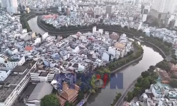 Hồi sinh những dòng kênh giữa lòng đô thị