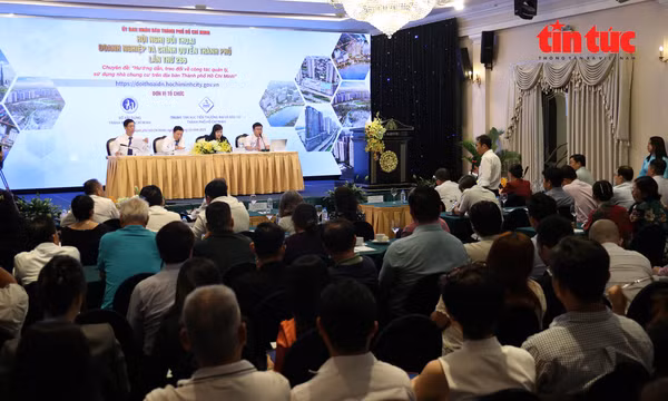 TP Hồ Chí Minh lắng nghe doanh nghiệp gỡ khó trong quản lý, sử dụng nhà chung cư