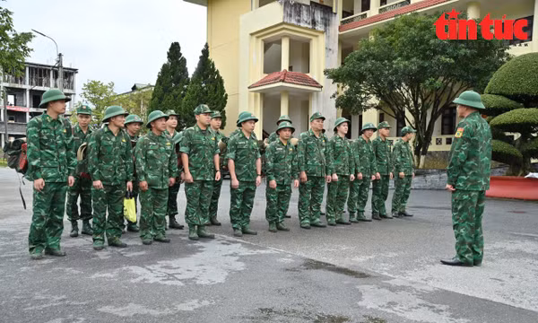 Bộ đội Biên phòng điều động lực lượng hỗ trợ nhân dân vùng lũ Lai Châu