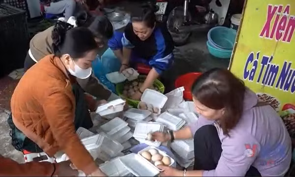 Nghĩa tình hướng về người dân vùng lũ Gia Lai 