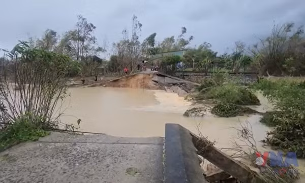 Người dân Gia Lai thiệt hại nặng nề sau vỡ đê Luật Lễ 