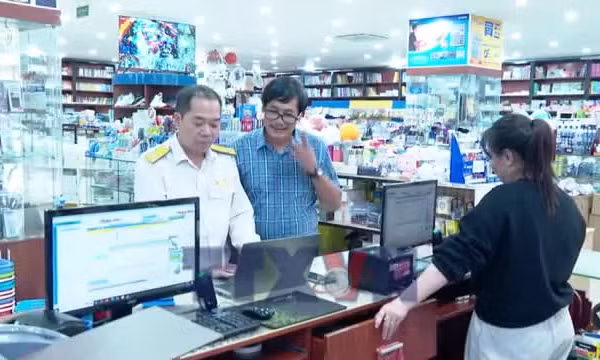 Ngân hàng hỗ trợ kê khai thuế: Hộ kinh doanh được lợi gì?