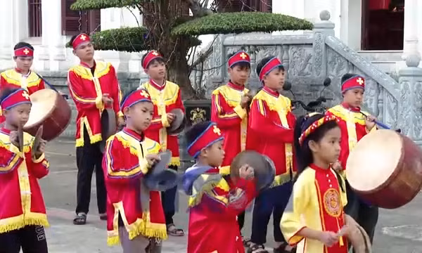 Giáng sinh rộn ràng nơi xứ đạo Ninh Bình