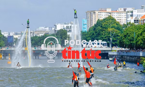Lễ hội Sông nước TP Hồ Chí Minh giành cú đúp giải Vàng quốc tế