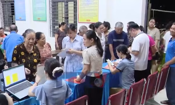 Về tận khối, xóm, bản - Tăng tốc hoàn thành cơ sở dữ liệu đất đai