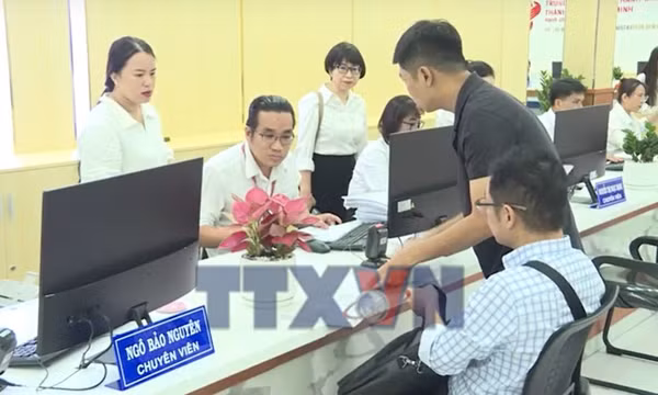 Tinh gọn bộ máy - động lực phát triển bền vững