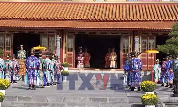 Tái hiện Lễ Thiết triều Nguyên đán thời Nguyễn