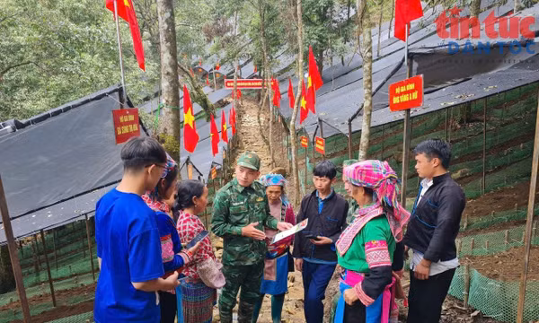 Khơi thông dòng chảy số nơi biên thùy