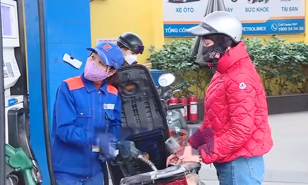 Điều chỉnh cơ chế điều hành giá xăng dầu