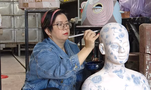Hành trình cách tân cùng gốm của họa sĩ Nguyễn Thu Thủy