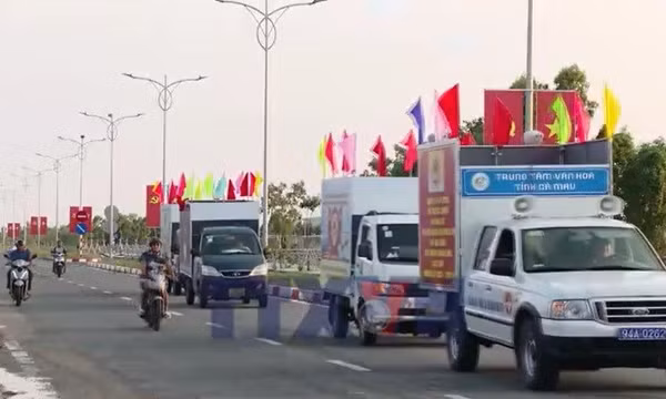 'Loa bầu cử' - Cầu nối đưa thông tin đến cử tri vùng sâu Cà Mau