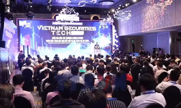 Hiện đại hóa thị trường chứng khoán trước yêu cầu mới