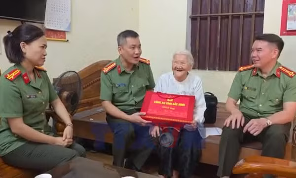 'Bữa cơm bên Mẹ' lan tỏa nghĩa tình tri ân người có công tại Bắc Ninh