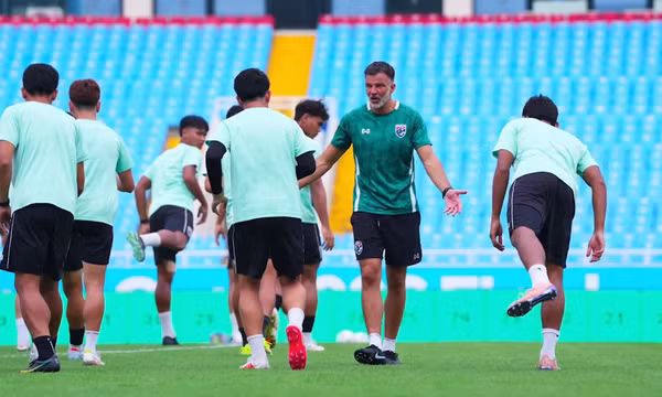 ASEAN Cup 2026: Thái Lan giữ kín bài, dốc toàn lực cho màn ngược dòng tại Mỹ Đình
