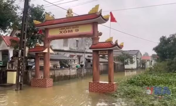 Làng Siêu Quần (Huế) bị cô lập gần 1 tháng